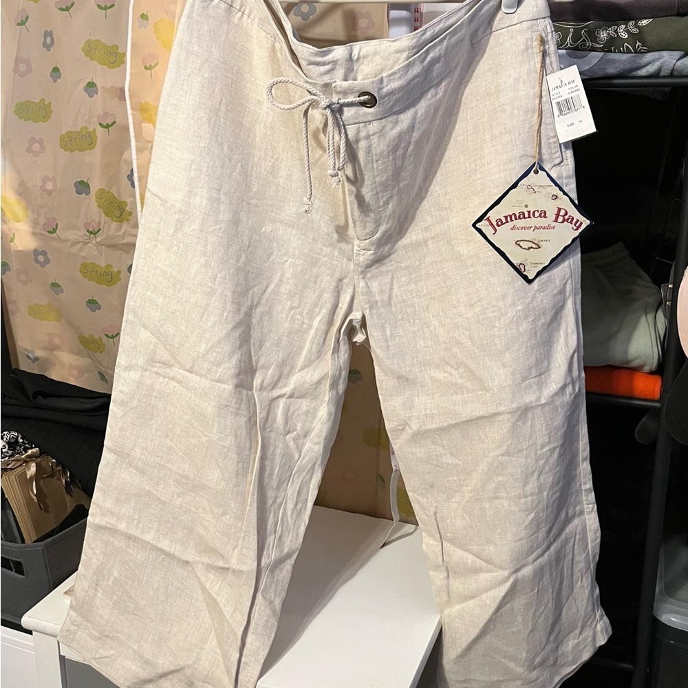 Jamaica Bay Women's Cream Cropped Pants - Picture 1 of 4